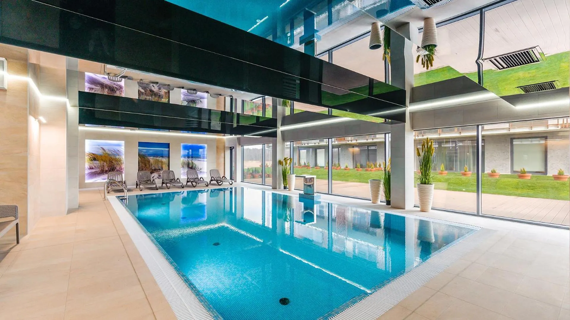 Apartament Moonlight Z Basenem I Parkingiem - Resorts Plazowa - Holiday City Kolobrzeg Poland